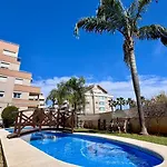 アパート Residencial Ronda Mar *