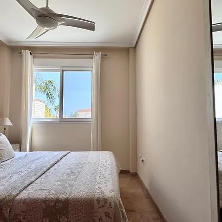 アパート Residencial Ronda Mar *